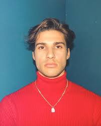 Elijah Van's Instagram, Twitter & Facebook