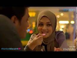 Revolves around the romance shakir (syazwan zulkifly) and ziany (princess aisha) which stems from the school. Ost Cinta Roller Coaster Youtube