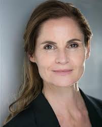 CI5: The New Professionals" Miss Hit (TV Episode 1999)