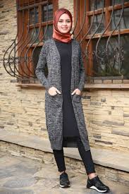 Sonbahar Sezonu Melda Cepli Triko Hirka Siyah Urun Kodu Bnm0006 54 90 Tl Kadin Kiyafetleri Moda Stilleri Triko