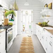 Amazing Bahamas Cottage Makeover Beach House Interior Beach House Kitchens Beach Room Decor