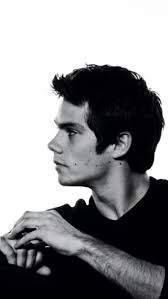 He was born in new york city and grew up in springfield township, union county, new jersey before moving with his family to hermosa beach. Dylan O Brien Side Profile Dylan Obrian Dylan O Brien Dylan O Brien Cute