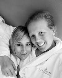 Lindsey Brenenstuhl and Kate Leary's Wedding Website