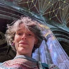 Sarah Lear (@Sarahlear10)