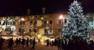 Piazza duomo, 8 33077 sacile (pn) p.i. Aspettando Il Natale A Sacile 2017 Le Favole