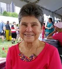 Nancy Munson's Instagram, Twitter & Facebook