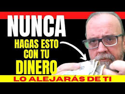 7 HÁBITOS POBRES que te mantienen pobre y están arruinando tu vida