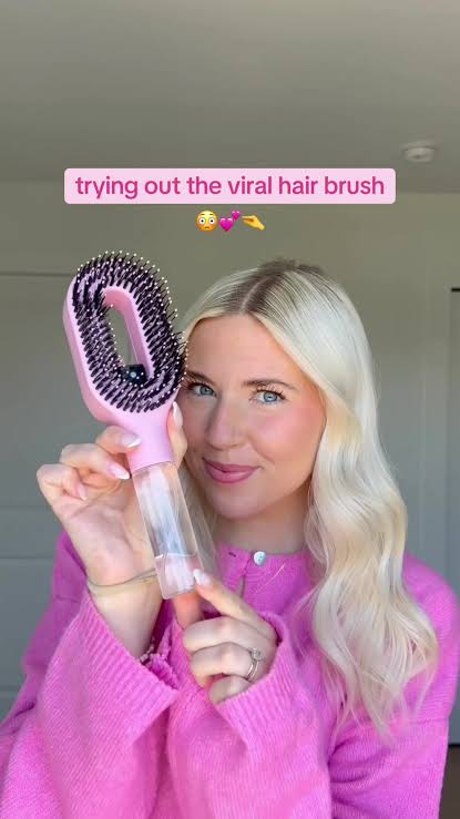 Viral Hair Brush with Built-in Water Sprayer for Easy Styles