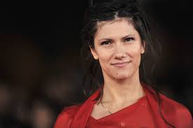 Elisa, Nastro d'Argento per "Love is requited"