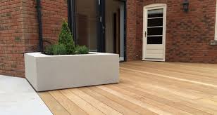 From the atlantic city boardwalk, to las vegas' treasure island resort, to your own backyard, nothing keeps its integrity or lasts as long as advantage ipe decking ™. Garapa Decking And Cedar Screens Create A Modern Family Garden Silva Timber