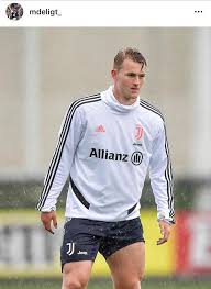 Content used is strictly for research/reviewing. Can We Take A Second To Appreciate De Ligt S Leg Muscles Juve