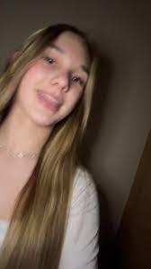 Jaclyn Sutherland's Instagram, Twitter & Facebook