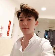 Raymond Hoo's Instagram, Twitter & Facebook