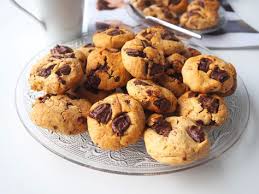 Cookies Vegan Au Beurre De Cacahuetes Et Pepites De Chocolat Food Desserts Recipes