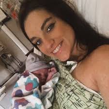 Jessica Voss (@j_voss27)