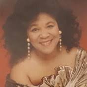 Sandra Macklin's Instagram, Twitter & Facebook