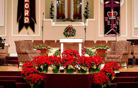 50 Christmas Decoration Ideas You Should Know For A Merry Christmas Tags Outside Christmas Decora Church Christmas Decorations Christmas Church Church Decor