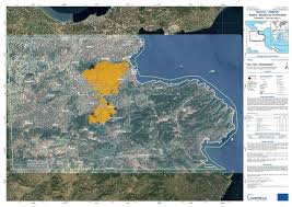 Πέτσας για τη φωτιά στα γεράνεια: Fwtia Stis Kexries Korin8ias Panw Apo 32 000 Stremmata H Kammenh Gh