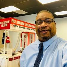 Wayne Dennis Jr (@WayneDennis_)