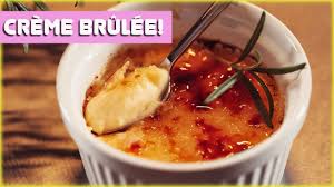 Lub dodać do kremu karmelizowany rabarbar. Przepis Na Idealny Creme Brulee Z Rozmarynem Sugarlady Youtube