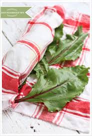 If you don't have a salad spinner or don't have enough room in your refrigerator for keeping one in it, just grab a plastic storage container large enough to fit the salad greens. How To Keep Greens Fresh For A Long Time