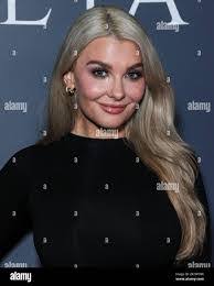 Emily Irish's Instagram, Twitter & Facebook