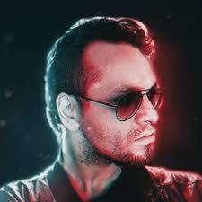 Jared Reilly's Instagram, Twitter & Facebook