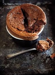 Souffles Au Chocolat Ricardo Recipe Chocolate Souffle Almond Recipes Desserts