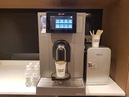 Drink options for single serve machines also include tea, hot cocoa, and iced drinks. 4 Common And Popular Types Of Office Coffee Machines Office Coffee Machines Office Coffee Starbucks Espresso Machine