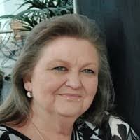 Iris Schaefer's Instagram, Twitter & Facebook