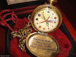 Harry Potter And The Prisoner Of Azkaban Watch Movie Albus Dumbledore S Pocket Watch Dumbledore Albus Dumbledore Harry Potter