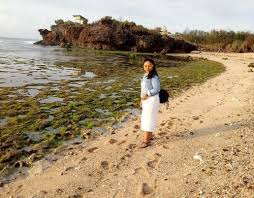 Pantai yang terletak di ujung selatan yogyakarta tersebut adalah destinasi wisata yang cukup menarik perhatian wisatawan. Pantai Krakal Gunungkidul Yogyakarta Harga Tiket Masuk 2021 Rute
