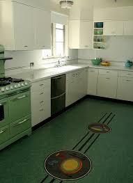 retro kitchens that spice up your home