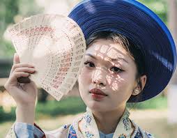 Vietnam Model Proyectos :: Photos, videos, logos, illustrations and  branding :: Behance