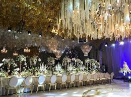 14 Grand Reception Styling Designs That Will Wow You Wedding Flower Bouquet Wedding Wedding Decorations