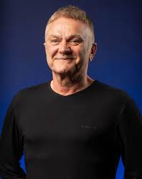 Őrizd emlékemet az erdőn, a mezőn, az utcákon, a rendezvényeken és az emberek szívében. Horvath Laszlo Attila Horvath Laszlo Attila Szuletesi Ido 1963 Junius 26 1981 Tol A Szolnoki Szigligeti Szinhaz Tagja Volt Majd 1986 Tol A Moricz Zsigmond Szinhaz Tarsulatahoz Tartozik 1993 Ban A Moricz Gyuruvel Dijaztak 2007 Ben Ismet Elnyerte A Moricz