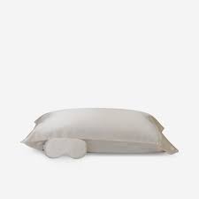Les tailles de sommiers et matelas 2. Taie D Oreiller En Soie Et Masque Pour Les Yeux Pur