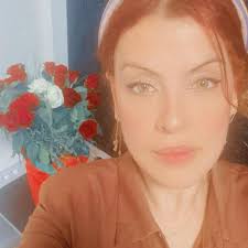 Order now you Tablet Holder from Maliks! Enjoy a better experience with  Remax Tablet Holder. #tabletholder #remax #maliks #ipad #ipad2  #samsungtablet #huwaei #hp #holder #stand #shoponline #wedeliver