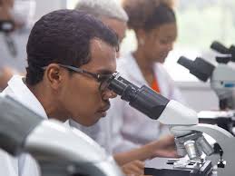 Nota de pesar: falece Miriam Süsskind Borenstein, professora aposentada do  departamento de enfermagem