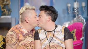 Matthias mangiapane net worth has been growing significantly. Hubert Und Matthias Die Hochzeit Matthias Mangiapane Und Hubert Fella Heiraten