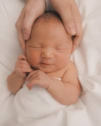 Meet new member of the family, Aria Chen Rinehimer, 陈琳淇. Our baby girl was  born