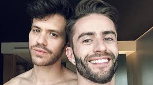 El ex de Pelayo Díaz, entre lágrimas, narra su ruptura: "Él usaba apps de  ligar"