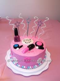 I want to make an unusual but simple birthday cake for my nearly 7 year old niece/goddaughter. Sweet Makeup Cake For An 8 Year Old Girl
