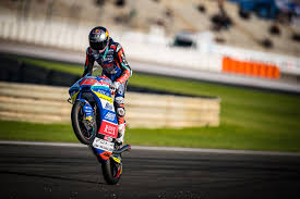 Motocyklový jezdec filip salač si v tréninku na velkou cenu valencie při pádu poranil hrudník a ve víkendovém závodě mistrovství světa bude chybět. Pate Misto Je Super Ale Salac Ve Valencii Myslel Hned Na Prvni Stupne Vitezu Aktualne Cz