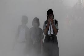 Scores of people have fallen ill and hundreds of schools have been closed in malaysia due to toxic fumes believed to have come from a chemical factory, authorities said on tuesday. Pollution Emergency In Delhi Schools To Be Shut Till Tuesday Due To Rising Air Pollution The Financial Express