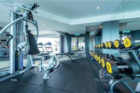 As the property is in one of the most visited places in the country in fact the world, so the shopping malls and shops near dorsett residences sri hartamas: Dorsett Residences Sri Hartamas Kuala Lumpur Book Your Hotel With Viamichelin