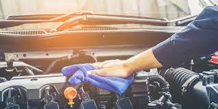 Here's a before and after look at what happens inside your car's engine after a 20min flush with transmission fluid!transmission fluid is known to have deter. How To Clean Your Car S Engine 10 Simple Steps For A Clean Engine