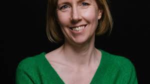 Joanna Roberts's Instagram, Twitter & Facebook