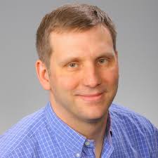 Robert Urbanowicz's Instagram, Twitter & Facebook