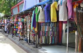 The fashion street in camp is one of the most popular local markets for street shopping, with vendors. Street Shopping In Pune Best Places To Shopping In Pune Mi Punekar